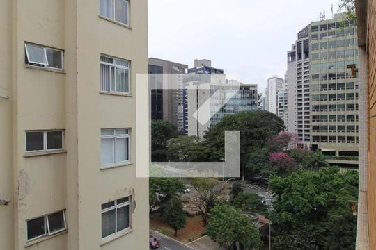Vista da Sala de apartamento para alugar com 2 quartos, 90m² em Jardim Europa, São Paulo