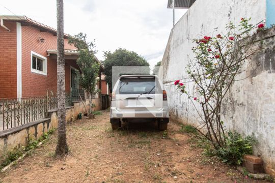 Vagas de garagem de casa para alugar com 5 quartos, 277m² em Jardim Santa Rosália, Sorocaba