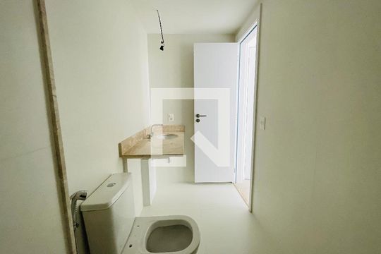 Banheiro Suíte 1 de apartamento à venda com 3 quartos, 155m² em Flamengo, Rio de Janeiro