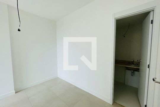 Quarto Suíte 1 de apartamento à venda com 3 quartos, 155m² em Flamengo, Rio de Janeiro