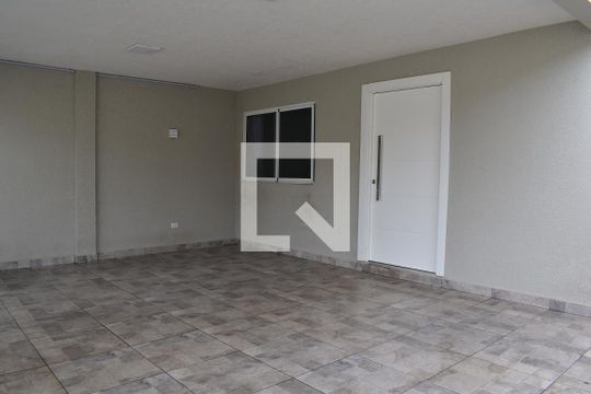Garagem de casa para alugar com 3 quartos, 145m² em Cajuru, Curitiba