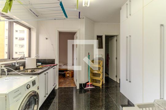 Área de Serviço de apartamento à venda com 3 quartos, 300m² em Santa Cecilia, São Paulo
