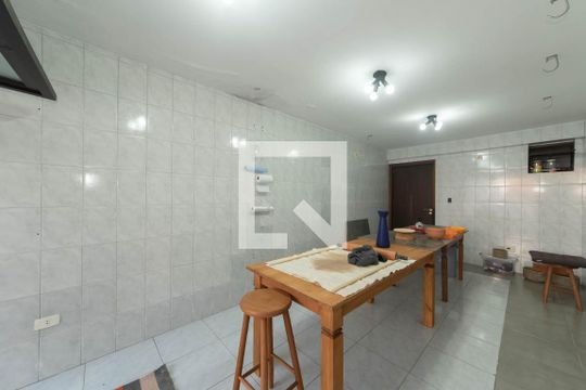 Áteliê - Garagem Coberta de casa à venda com 4 quartos, 300m² em Cursino, São Paulo