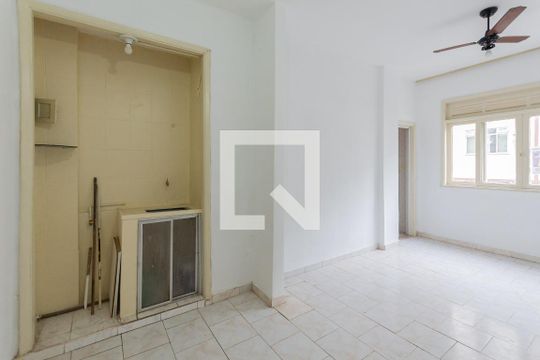 Cozinha de kitnet/studio à venda com 1 quarto, 40m² em Grajaú, Rio de Janeiro