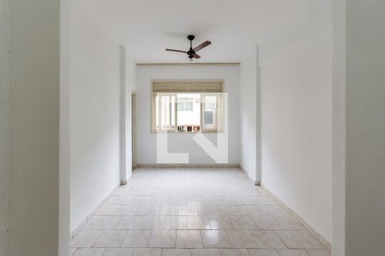 Kitnet/Studio à venda com 1 quarto, 40m² em Grajaú, Rio de Janeiro
