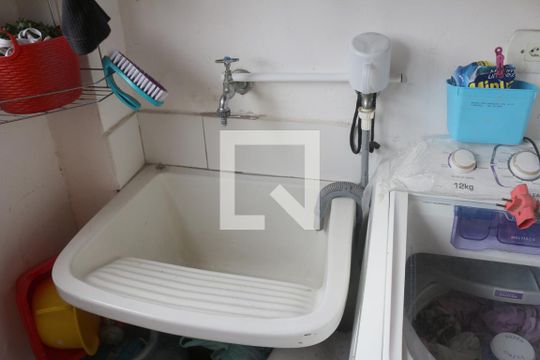 Área de Serviço de apartamento à venda com 2 quartos, 69m² em Santa Maria, São Caetano do Sul