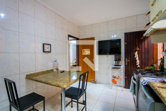Cozinha de casa à venda com 2 quartos, 177m² em Jardim Bela Vista, Santo André