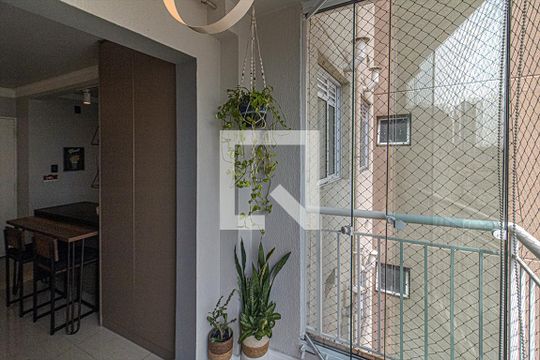 Sacada de apartamento à venda com 2 quartos, 51m² em Vila das Merces, São Paulo