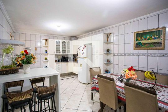 Cozinha de casa à venda com 3 quartos, 120m² em Centro, Diadema