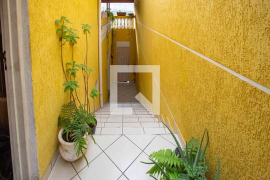 Área comum de casa à venda com 3 quartos, 120m² em Centro, Diadema