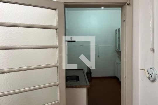 Área de Serviço de apartamento para alugar com 2 quartos, 95m² em Água Branca, São Paulo