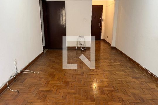 Sala de apartamento para alugar com 2 quartos, 95m² em Água Branca, São Paulo