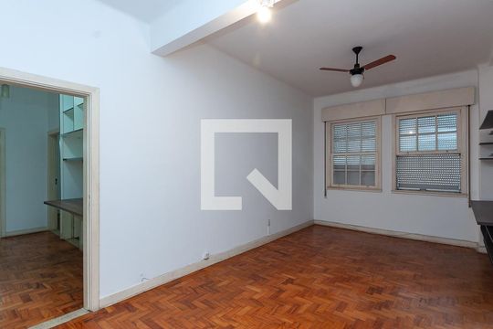 Apartamento para alugar com 2 quartos, 95m² em Água Branca, São Paulo