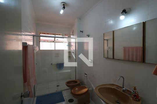 Banheiro 1 de apartamento à venda com 3 quartos, 162m² em Jardim, Santo André