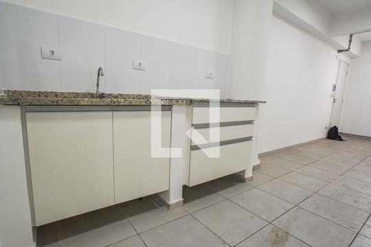 Cozinha de apartamento para alugar com 2 quartos, 49m² em Centro, Santo André