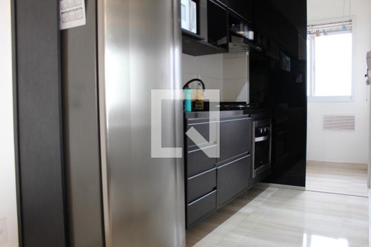Cozinha de apartamento à venda com 2 quartos, 55m² em Vila California, São Paulo