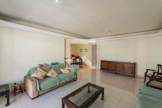 Sala de apartamento para alugar com 4 quartos, 176m² em Tijuca, Rio de Janeiro