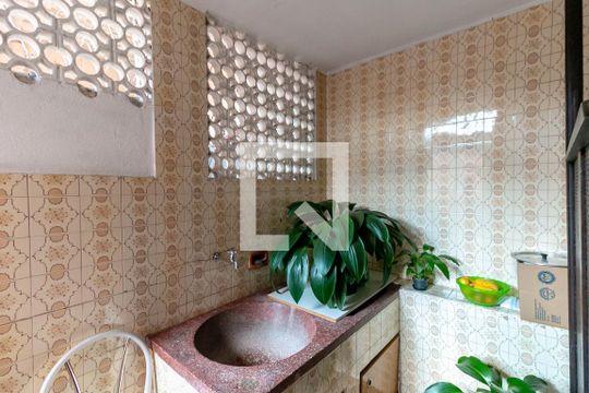 Área de Serviço de casa à venda com 4 quartos, 360m² em Camargos, Belo Horizonte