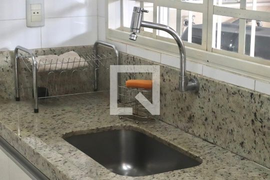 Pia Cozinha de casa para alugar com 3 quartos, 223m² em Setor Centro Oeste, Goiânia