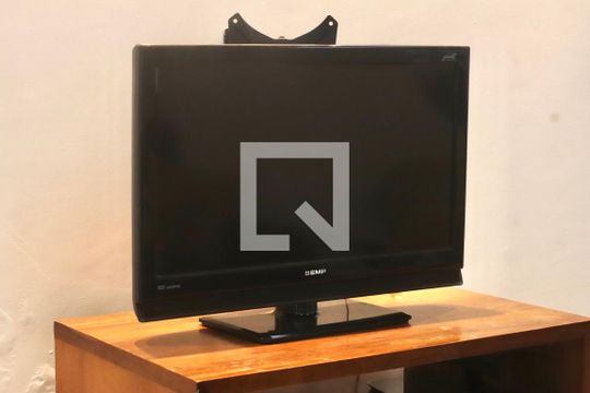 Televisão de casa para alugar com 3 quartos, 223m² em Setor Centro Oeste, Goiânia
