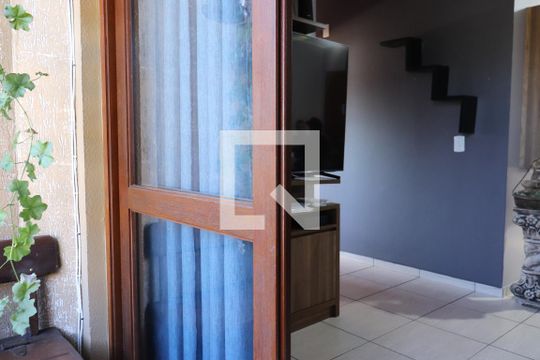 Sacada Sala de apartamento para alugar com 1 quarto, 71m² em Vicentina, São Leopoldo