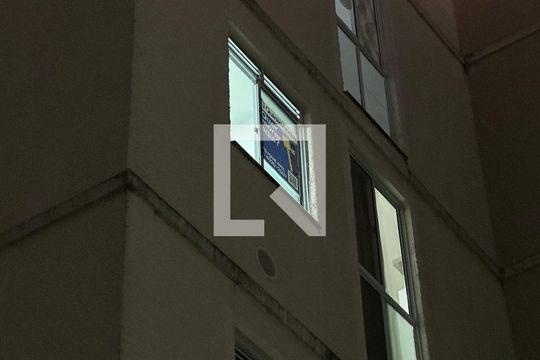 Placa de apartamento à venda com 2 quartos, 39m² em Setor Perim, Goiânia