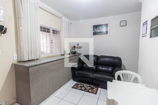 Sala casa 1 de casa à venda com 3 quartos, 108m² em Vila Mazzei, São Paulo