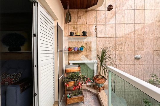 Quintal de apartamento à venda com 3 quartos, 90m² em Vila Principe de Gales, Santo André