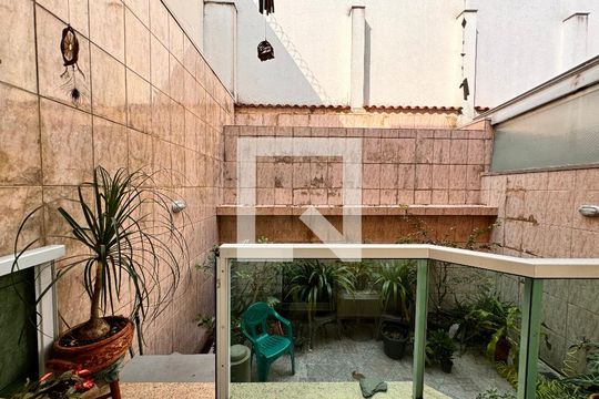 Quintal de apartamento à venda com 3 quartos, 90m² em Vila Principe de Gales, Santo André