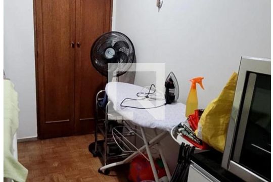 Quarto de Serviço de apartamento à venda com 4 quartos, 166m² em Santo Antônio, Belo Horizonte