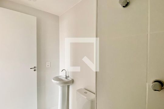 Banheiro de apartamento à venda com 1 quarto, 39m² em Brás, São Paulo
