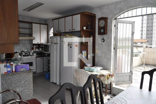 Cozinha de casa à venda com 6 quartos, 340m² em Riachuelo, Rio de Janeiro