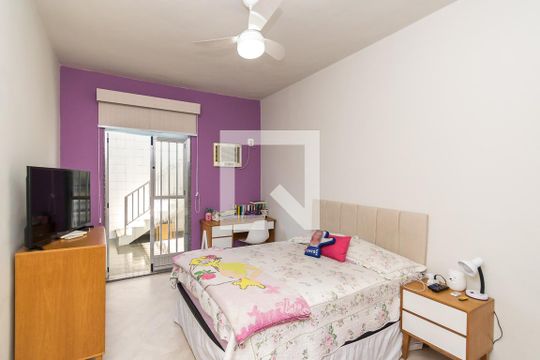 Quarto 1 de casa à venda com 3 quartos, 390m² em Penha, Rio de Janeiro