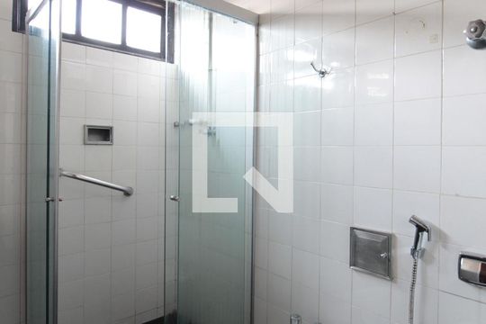 Banheiro da Suite 1 de casa à venda com 5 quartos, 315m² em Santa Amelia, Belo Horizonte