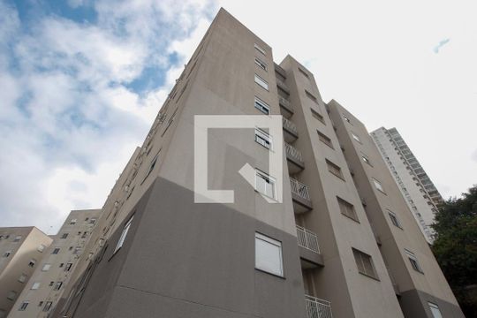 Fachada do bloco de apartamento à venda com 2 quartos, 47m² em Jardim Monte Alegre, Taboão da Serra