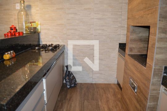 Área gourmet de casa de condomínio à venda com 3 quartos, 160m² em Tijuco, Contagem