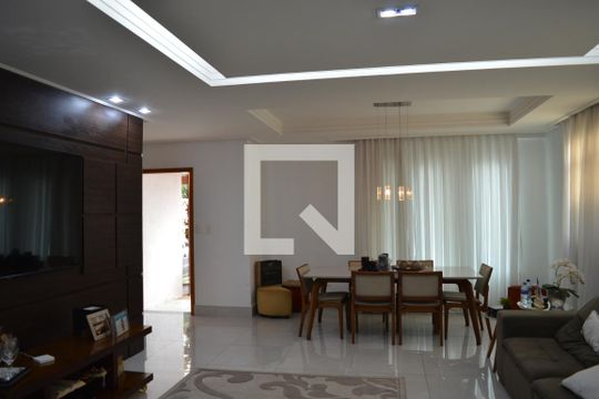 Sala de casa de condomínio à venda com 3 quartos, 160m² em Tijuco, Contagem