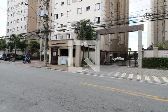 Fachada de apartamento à venda com 2 quartos, 50m² em Vila Homero Thon, Santo André