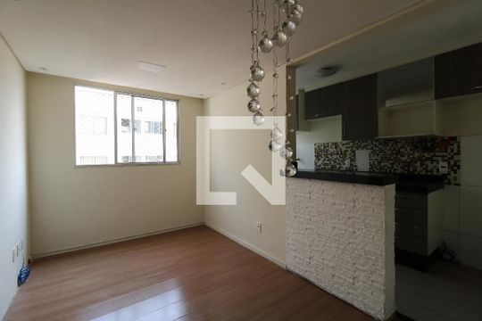 Sala de apartamento à venda com 2 quartos, 50m² em Vila Homero Thon, Santo André