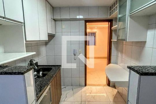 Cozinha de apartamento para alugar com 3 quartos, 120m² em Palmares, Belo Horizonte