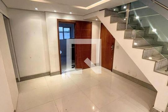 Apartamento para alugar com 3 quartos, 120m² em Palmares, Belo Horizonte