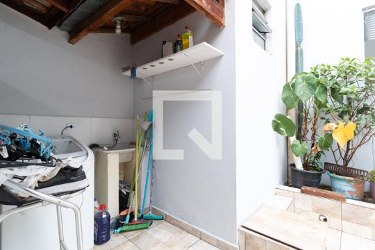 Quintal de casa para alugar com 3 quartos, 90m² em Vila Califórnia, São Paulo