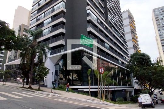 Fachada de kitnet/studio para alugar com 1 quarto, 20m² em Bela Vista, São Paulo