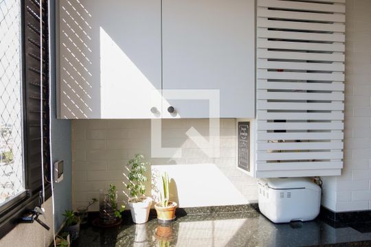 Sacada de apartamento à venda com 2 quartos, 52m² em Centro, Osasco