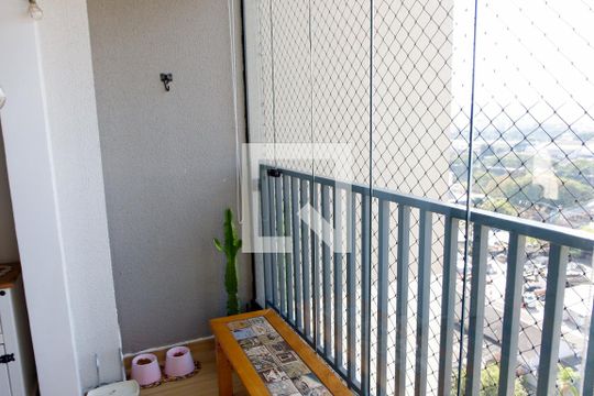 Sacada de apartamento à venda com 2 quartos, 52m² em Centro, Osasco