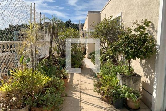 Apartamento à venda com 2 quartos, 132m² em Icaraí, Niterói