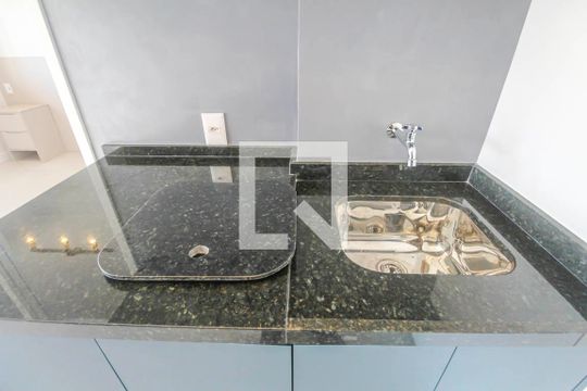 Área de Serviço de apartamento para alugar com 1 quarto, 30m² em Vila Prudente, São Paulo