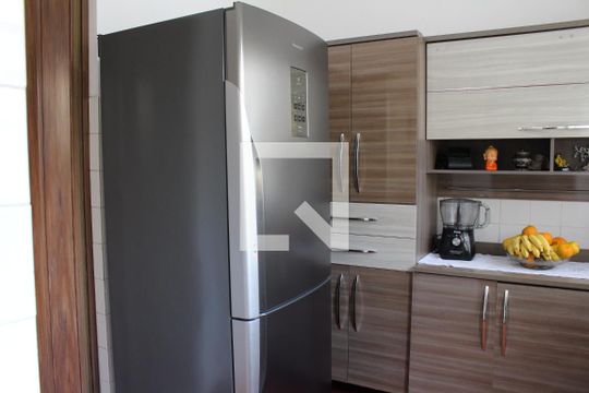 Cozinha de casa à venda com 3 quartos, 120m² em Vila Cleonice, São Paulo