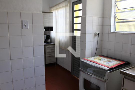 Cozinha de casa à venda com 3 quartos, 120m² em Vila Cleonice, São Paulo