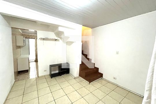 Sala de casa à venda com 2 quartos, 128m² em Vila Guarani (zona Sul), São Paulo